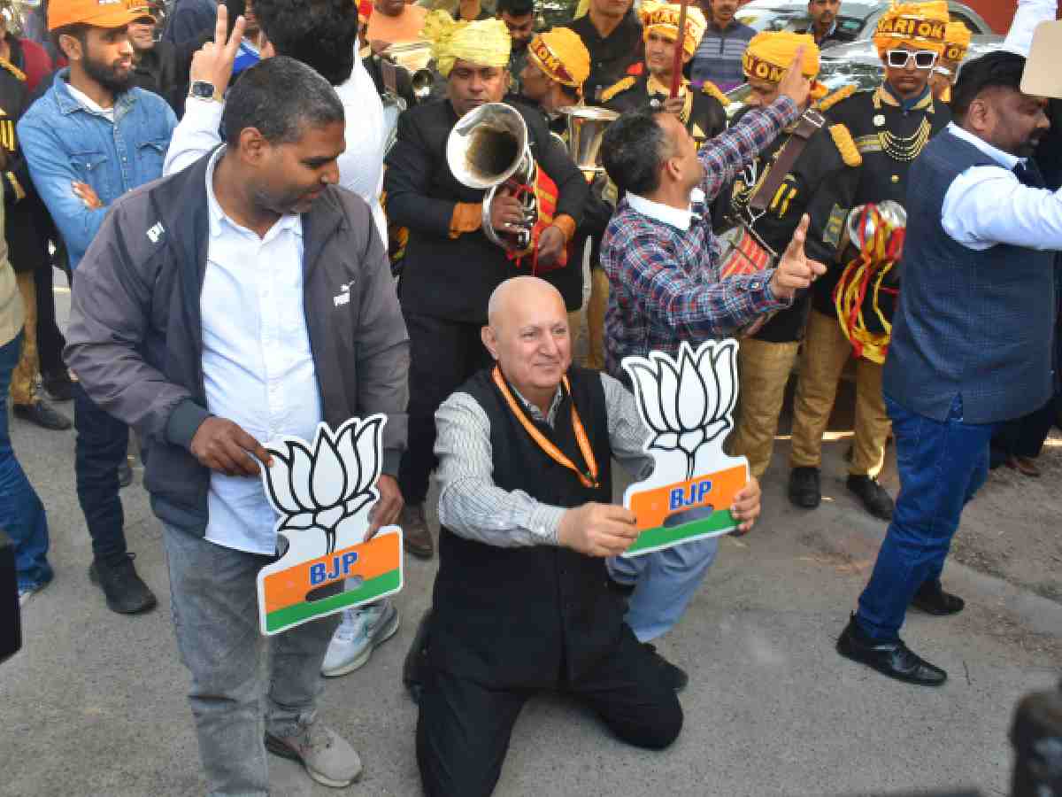 Bihar polls: NDA heading for landslide win; BJP to emerge as single-largest party