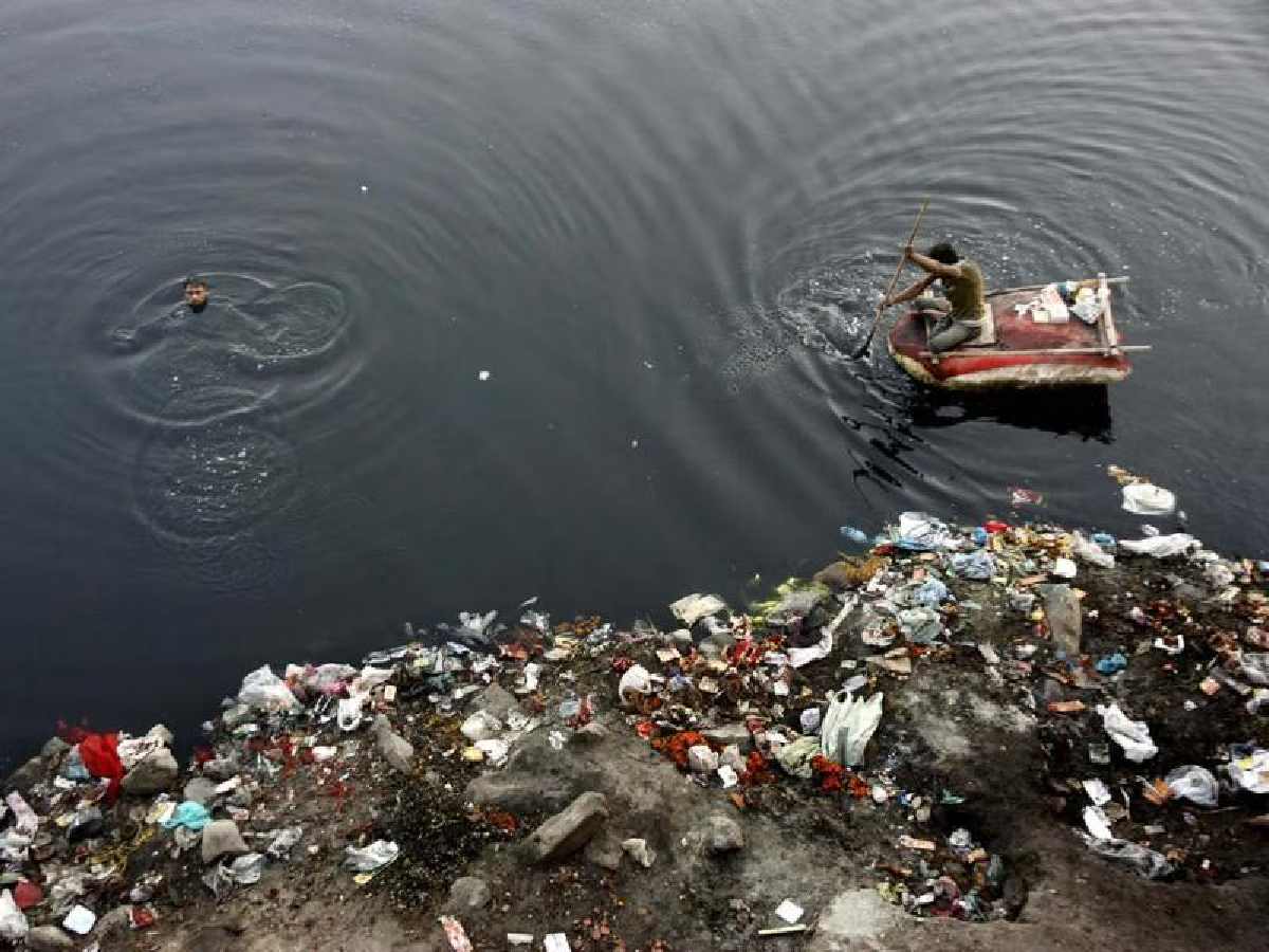 1,300 tonnes of garbage removed from Yamuna: Delhi minister after river inspection