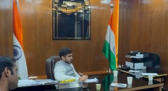 DU clash: Cow dung smeared on DUSU office after Rahul visit