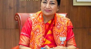 Identify land parcels where biogas plants can be established: Delhi CM Gupta directs officials