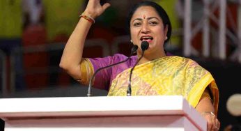 Less pollution this year on Diwali despite cracker-bursting: Delhi CM