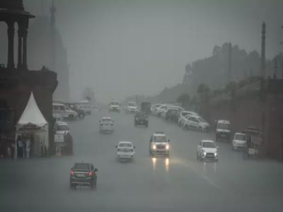 Delhi’s night temperatures drop further, light rain possible in evening
