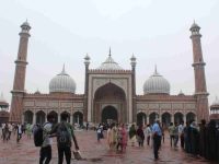 Demolition, encroachment removal drive around Jama Masjid begins following HC order