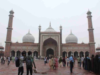 Demolition, encroachment removal drive around Jama Masjid begins following HC order
