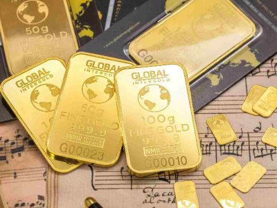 Gold, silver jump in Delhi as rupee slides to record low
