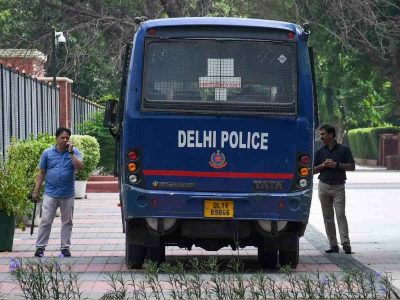 Five schools Delhi receive bomb threats