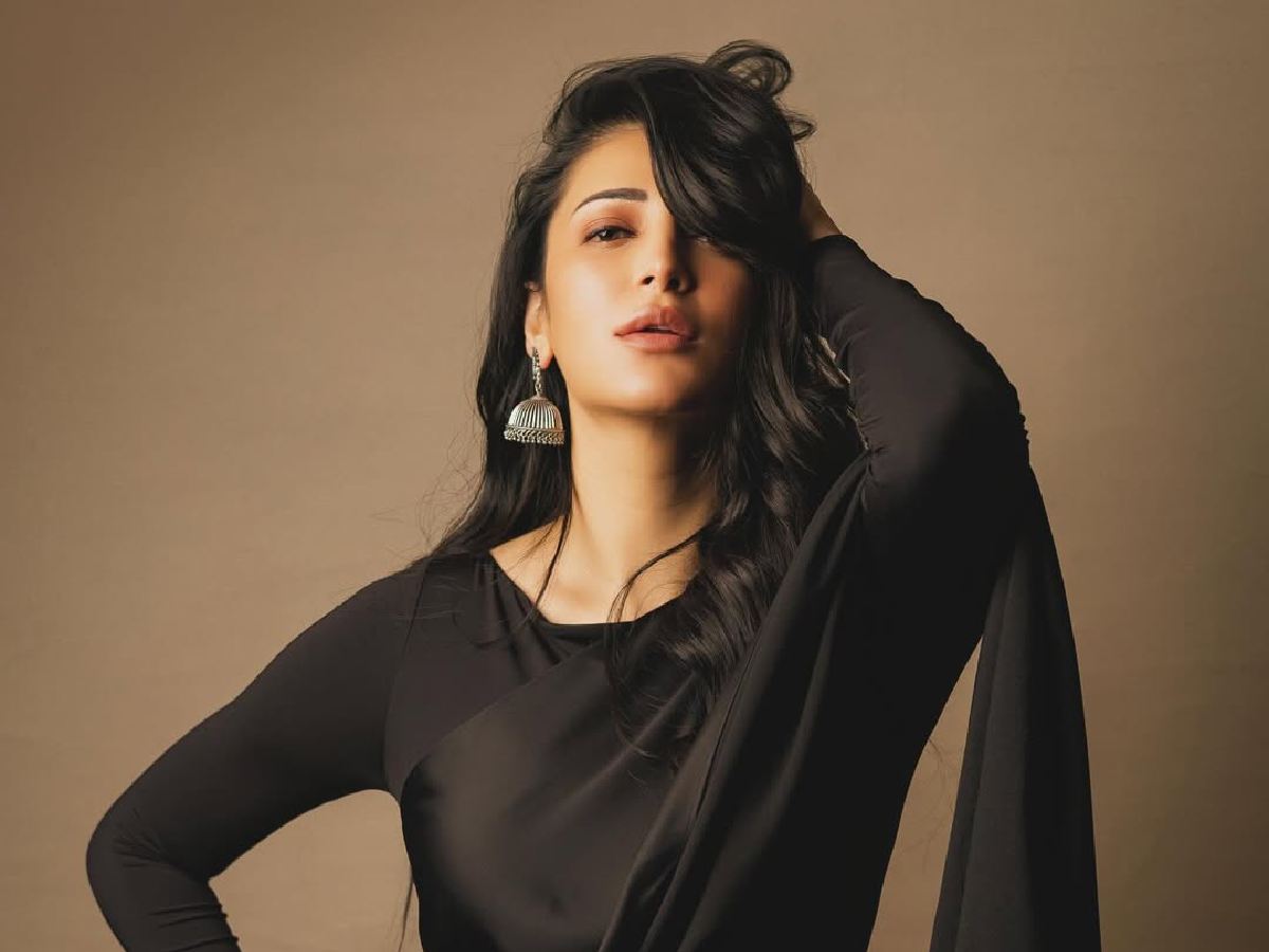 My interest in music was born from my dad singing: Shruti Haasan
