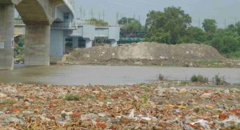 Illegal construction surges on Yamuna floodplains despite court orders