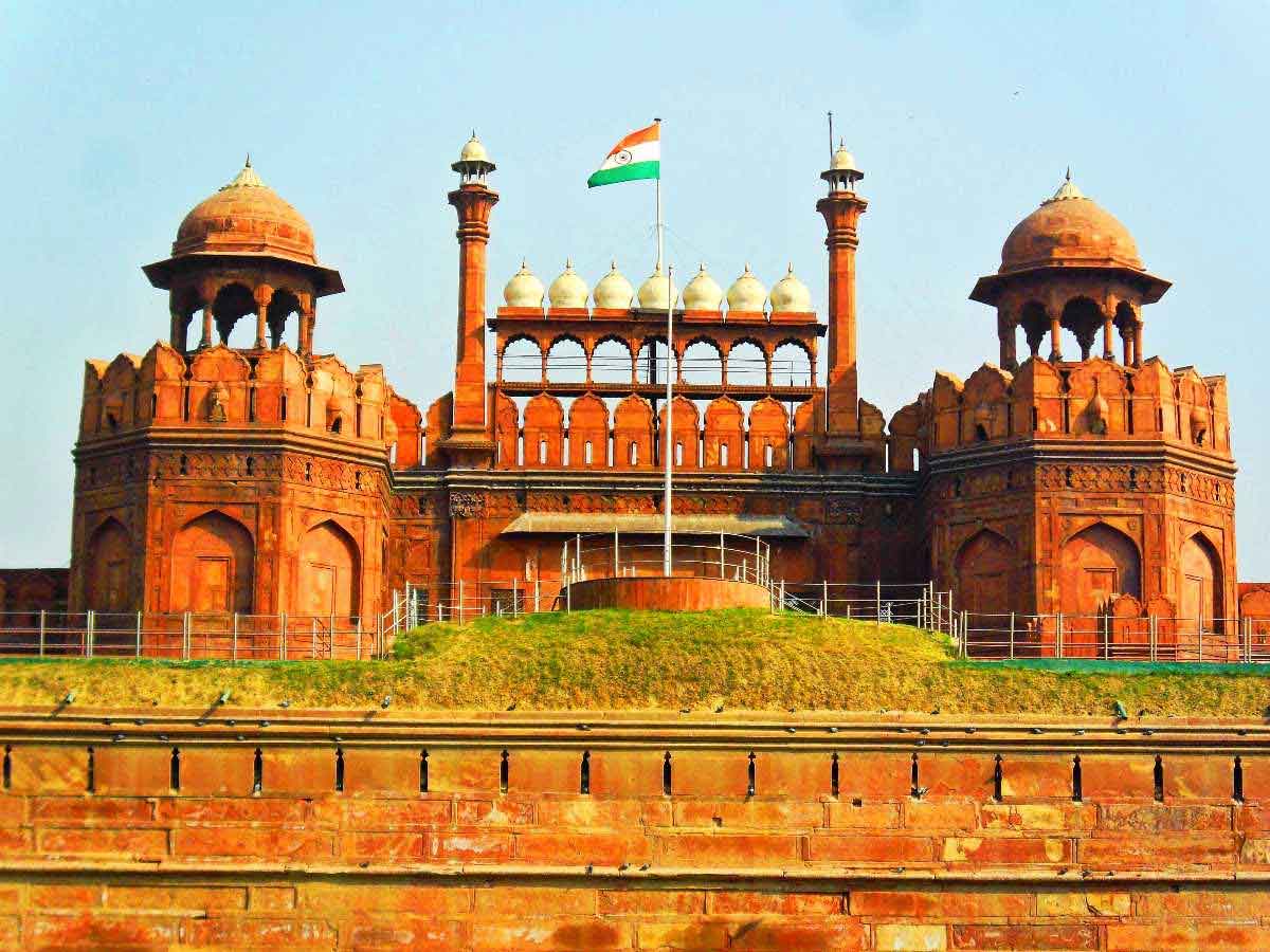 Pollution causing accelerating damage to Delhi’s Red Fort: Study