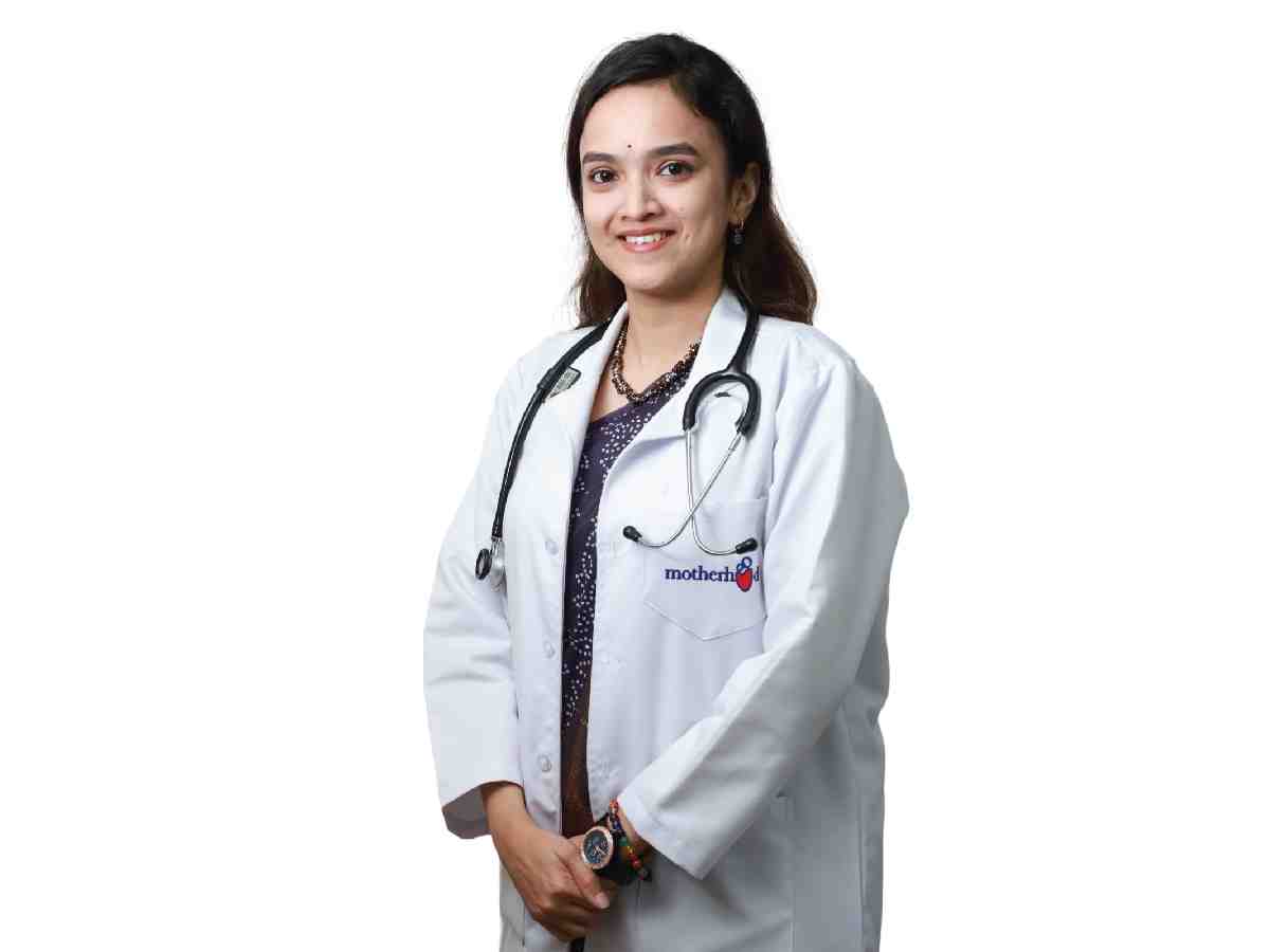 Dr Sharvari Mundhe