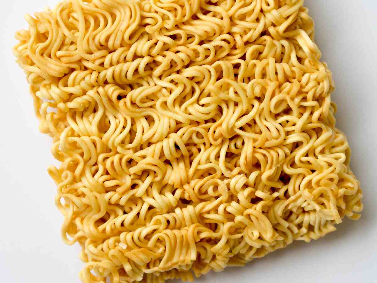 Instant ramen: short history of long noodle