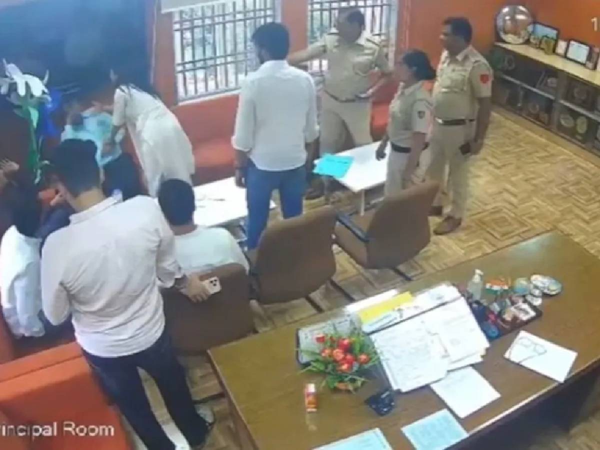 Ambedkar College professor slapped by ABVP leader on campus; DUTA seeks action