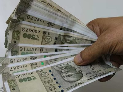 Delhi: Two held for stealing Rs 4.2 lakh from office in Anand Parbat