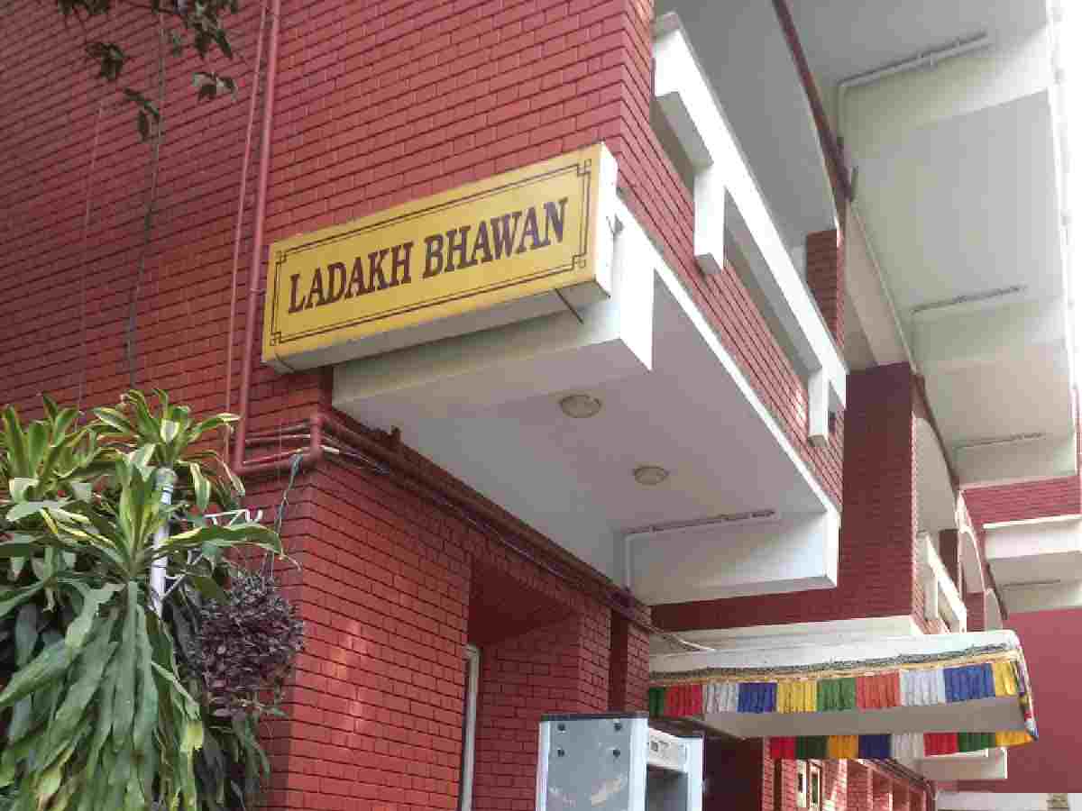 11 State Bhawans In Delhi: Must-Try Authentic Regional Dishes From Every Indian State