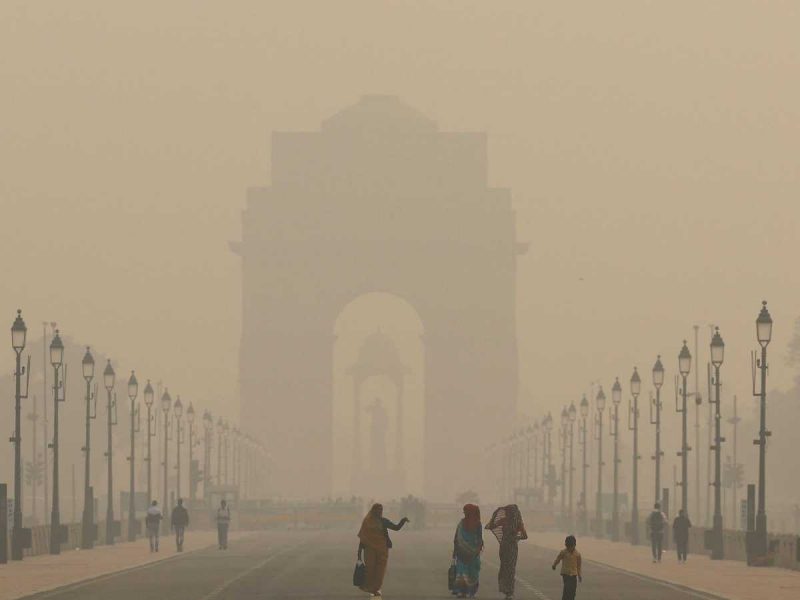 Budget 2026–27 cuts pollution control funds as Delhi-NCR air crisis deepens