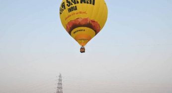 Delhi: Hot air balloon ride at Baansera Park draws visitors of all ages