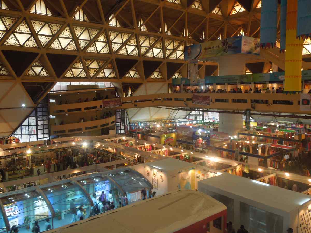 From jackets to Ayurveda, Delhiites find everything at International Trade Fair amid smog season
