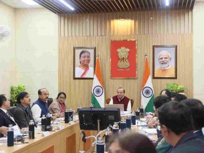 Delhi pollution: Strict instructions issued to control dust, remove debris at public places