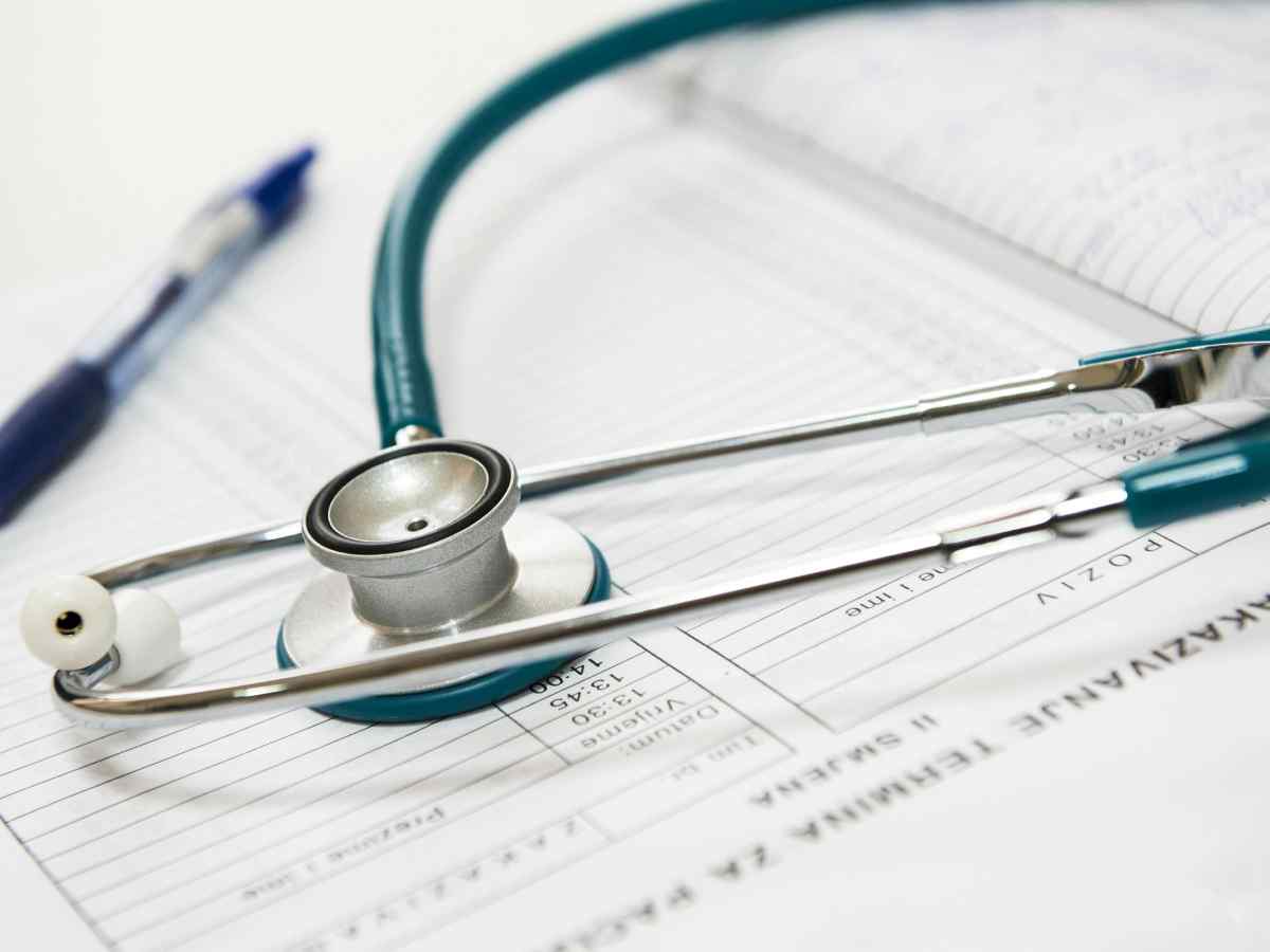 Delhi’s health system stretched as pollution, climate stress and disease converged in 2025