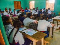 Delhi’s shift to hybrid schooling leaves poorer students offline