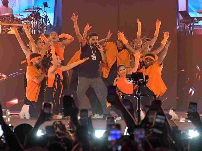 Karan Aujla performs in Delhi, over 75,000 fans gather at venue