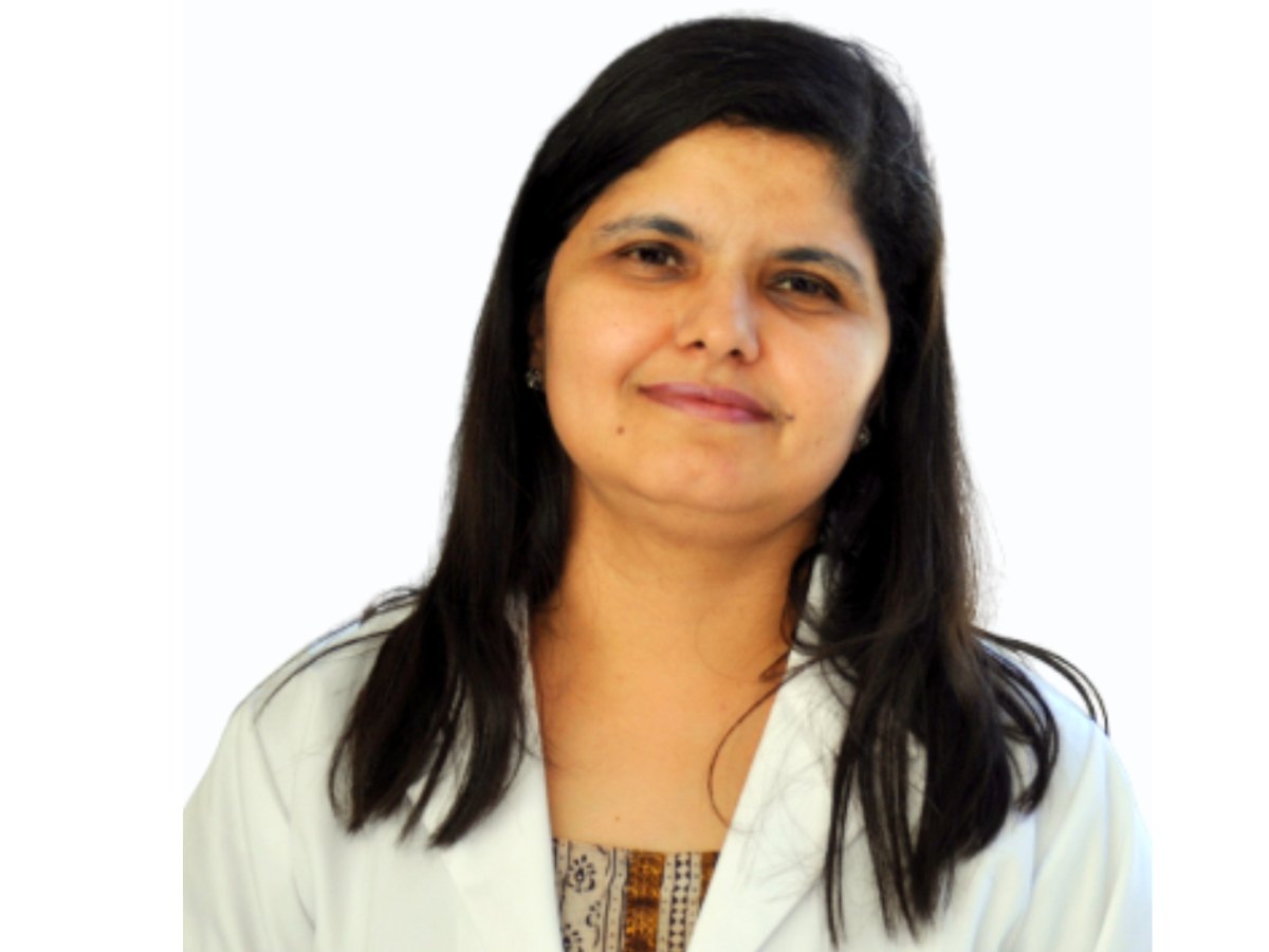 Dr Seema Dhir