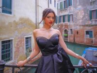 From music videos to meaningful cinema, Kashika Kapoor charts her own path