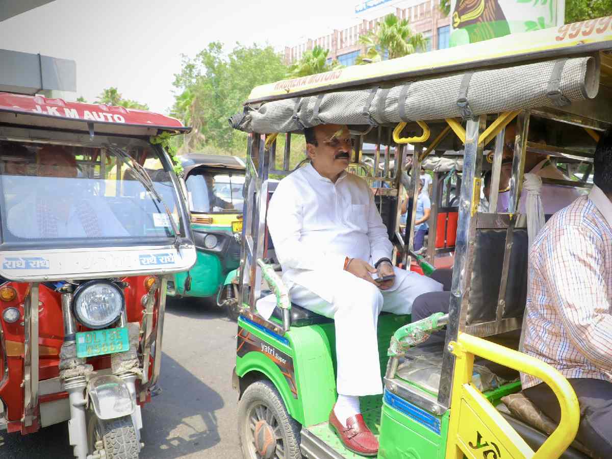 Delhi Education Minister Ashish Sood took an e-rickshaw for a school interaction visit in east Delhi