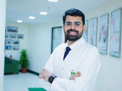 Dr Vinit Banga
