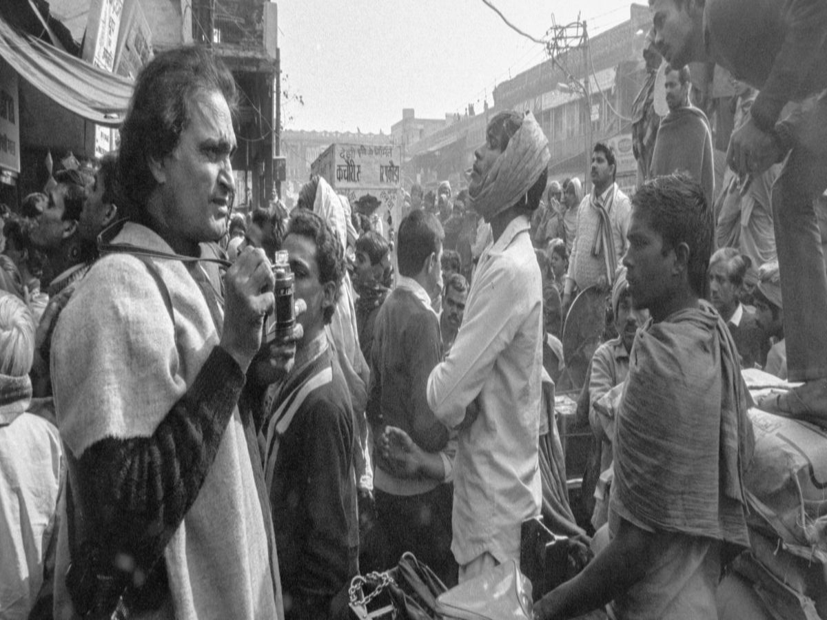 In Raghu Rai’s frames, Delhi lives on