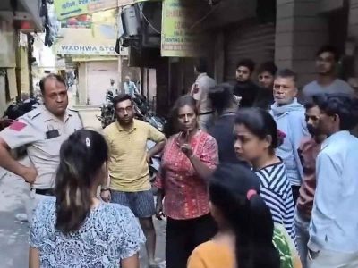 Delhi CM condoles Tughlakabad fire deaths; assures necessary help to affected people
