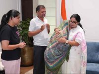 Delhi CM Rekha Gupta hands over ex-gratia to affected families in Saidulajab, Malviya Nagar incidents