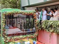 Delhi: Shah, Rekha Gupta flag off 300 e-buses to strengthen public transport