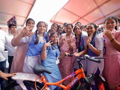 Bicycles distributed to Class 9 girl students of Delhi government schools