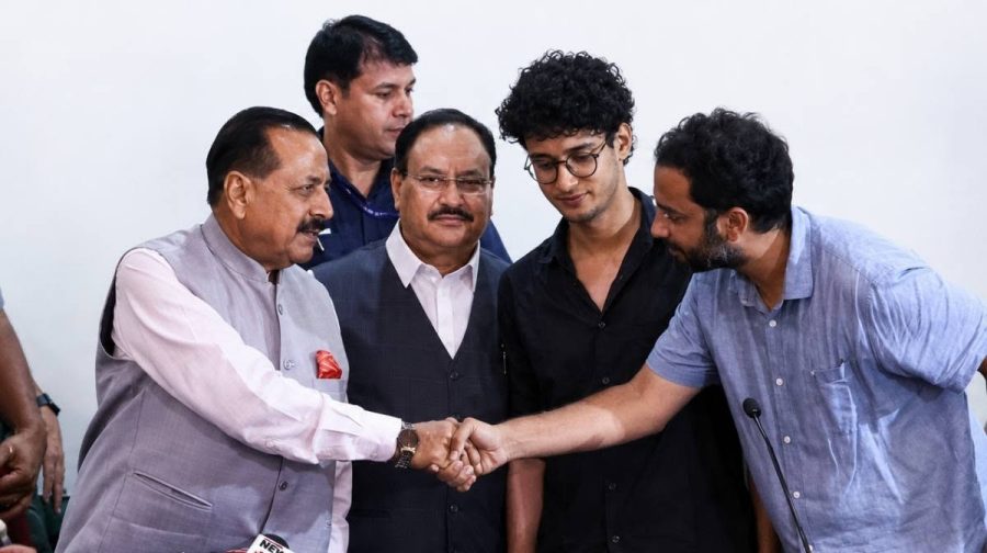 CJP-led protesters score big win: announce withdrawal of stir after govt agrees to key demands, Pradhan quits