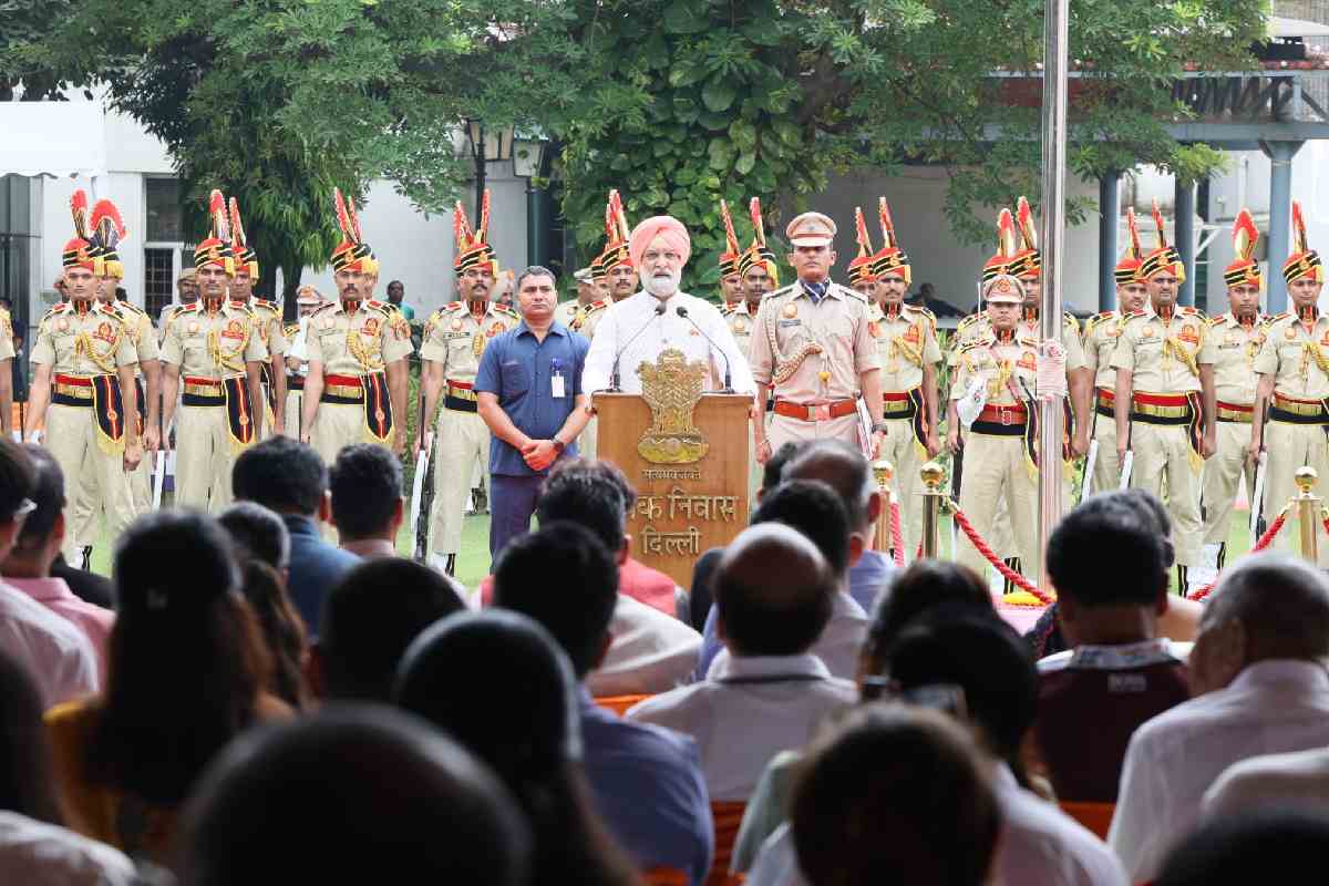 Lieutenant Governor Taranjit Singh Sandhu hoisted the Tricolour at Lok Niwas Delhi on the 80th Independence Day of India