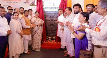Rekha Gupta inaugurates two-lane bridge in East Delhi