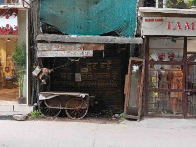 Delhi urban villages face structural risks amid unchecked vertical growth