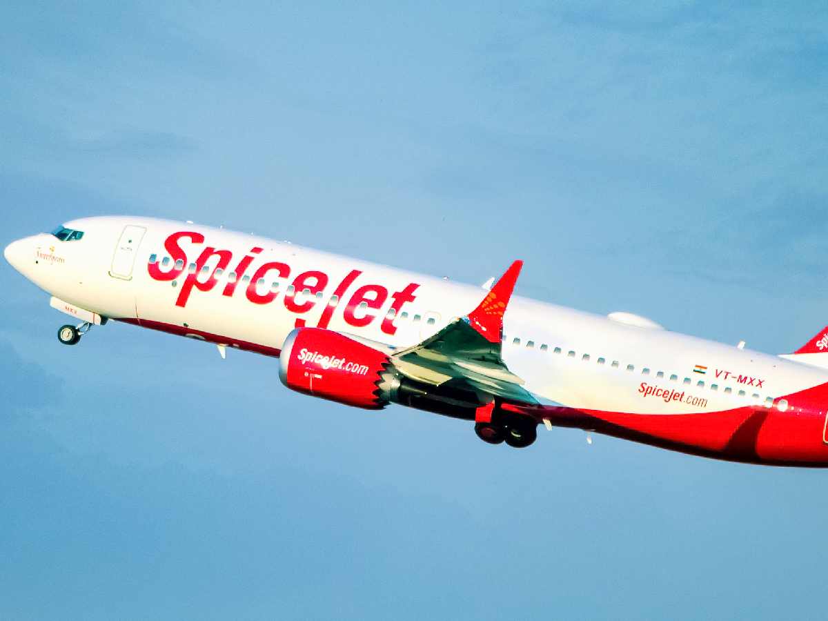 SpiceJet’s two Dubai flights face inordinate delay; passengers protest at Delhi airport