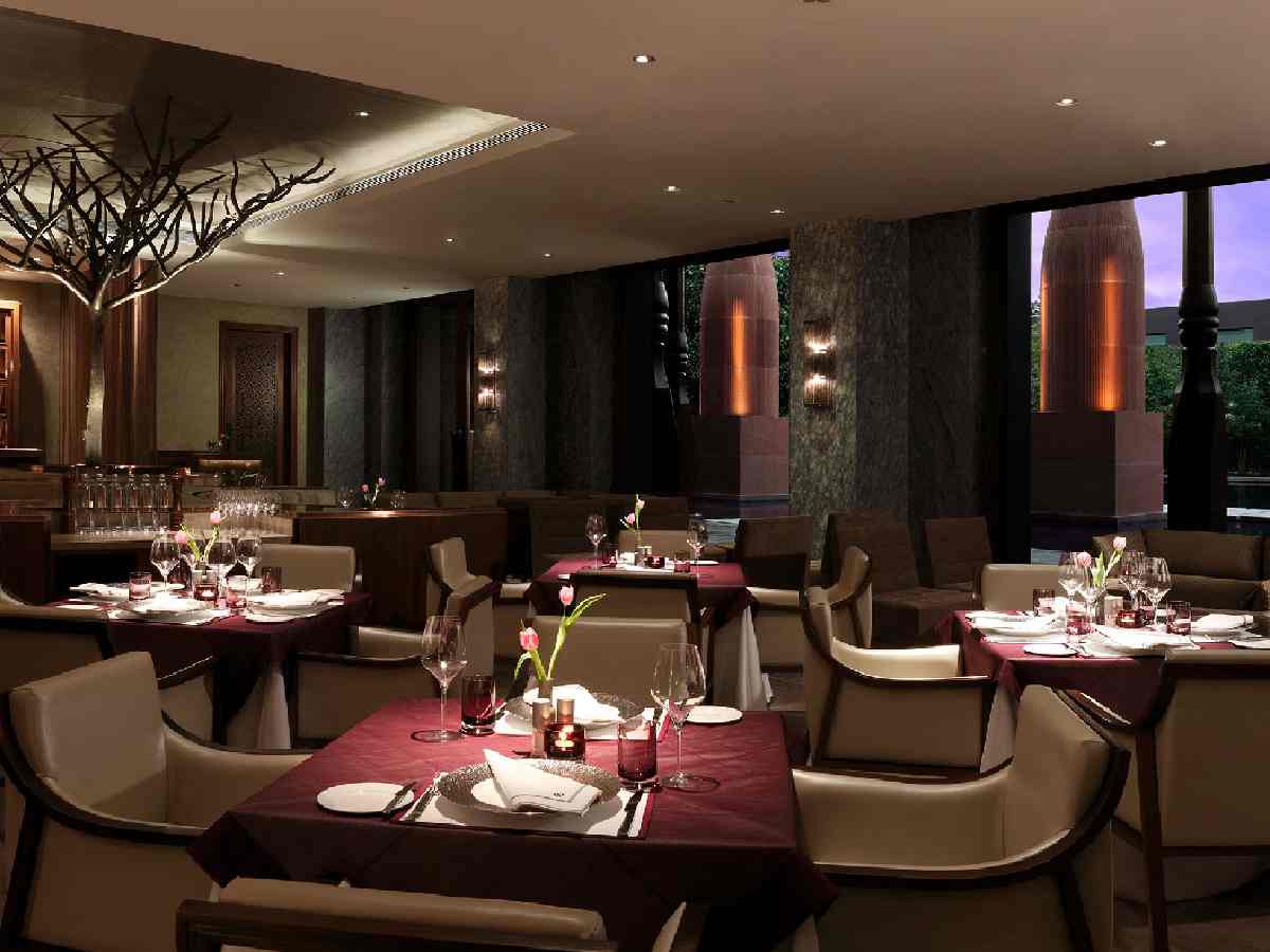 2 held for extorting money from customer at fine-dining restaurant in east Delhi