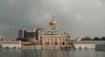 Bangla Sahib entry row: Delhi gurdwara body files police complaint against AAP leaders