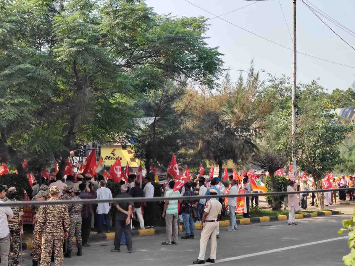 CPI protests in Delhi, demands withdrawal of SIR, SSR