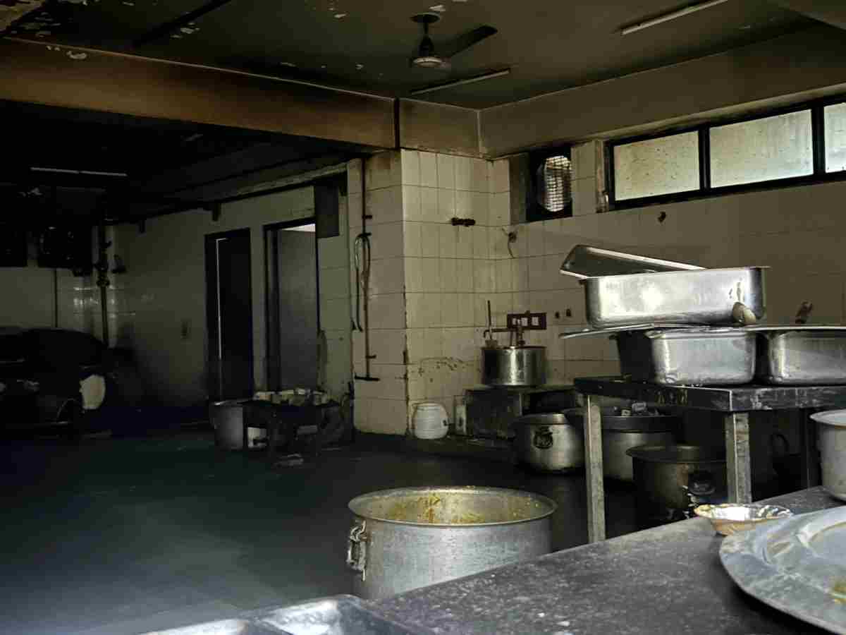 Unwashed utensils left exposed in mess kitchens 