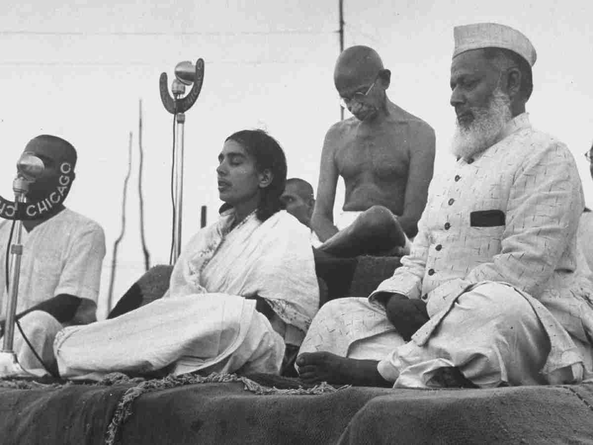 Mahatma Gandhi at a prayer meet