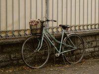 Delhi CM distributes bicycles to 1,400 girl students under Vidya Vahini scheme