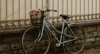 Delhi CM distributes bicycles to 1,400 girl students under Vidya Vahini scheme